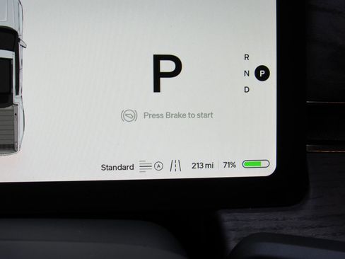 Used 2022 Rivian R1T Launch Edition image 25