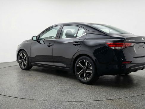 Used 2025 Nissan Sentra SV FWD image 6