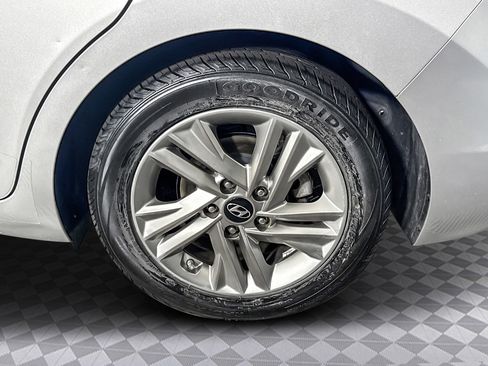 Used 2019 Hyundai Elantra SEL w/ Cargo Package image 36