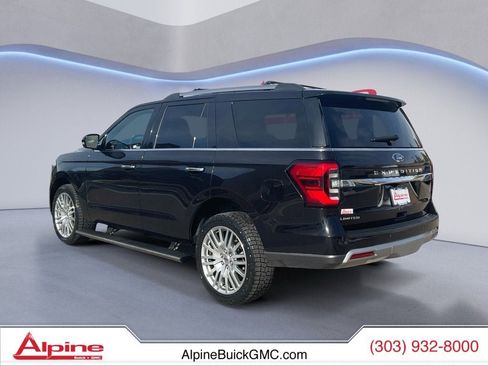 Used 2024 Ford Expedition Limited image 3