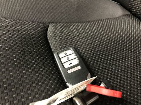 Used 2022 Honda HR-V EX image 30