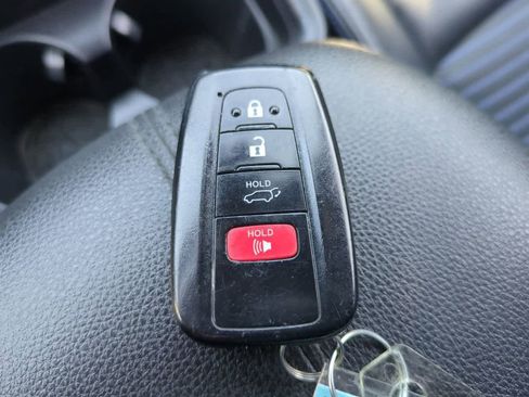 Used 2019 Toyota RAV4 XSE AWD/4WD image 29