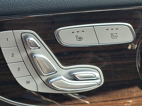Used 2021 Mercedes-Benz C 300 4MATIC Cabriolet image 24