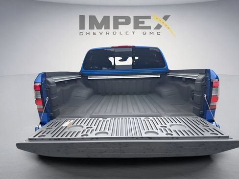 Used 2025 Nissan Frontier Pro-X w/ Pro Convenience Package RWD image 17
