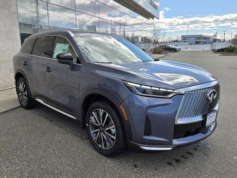 New 2026 INFINITI QX60 Luxe w/ Family Package AWD/4WD image 16