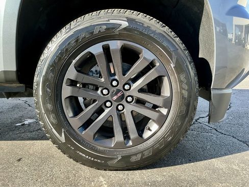 Used 2020 GMC Canyon SLE w/ Elevation Edition image 20