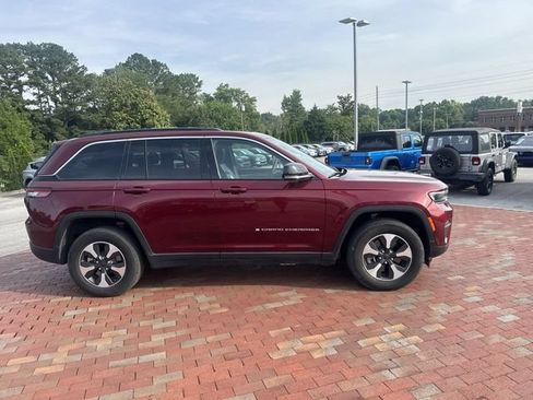 Used 2024 Jeep Grand Cherokee Limited 4xe AWD/4WD image 16