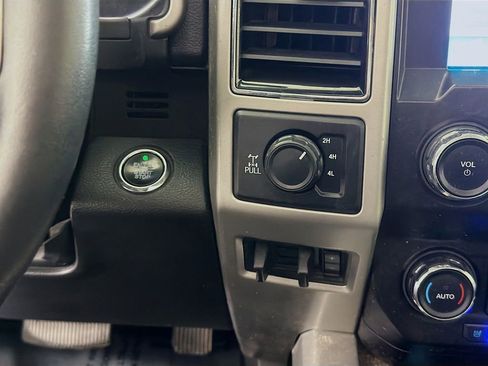 Used 2019 Ford F250 Lariat w/ Lariat Ultimate Package image 36