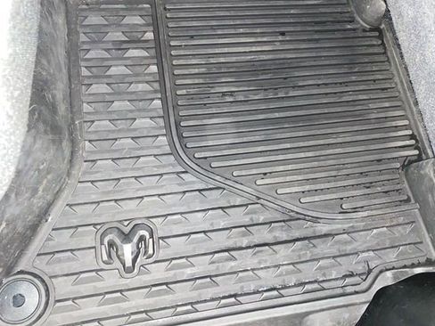 Used 2022 RAM 2500 Big Horn image 32