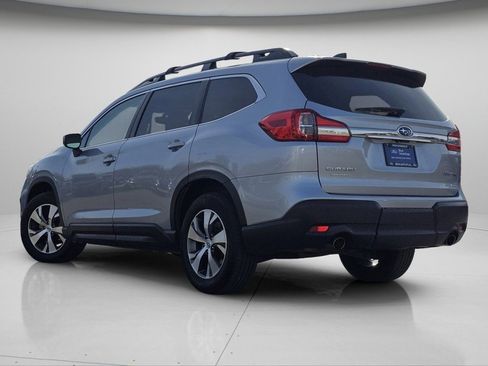 Used 2021 Subaru Ascent Premium w/ Convenience Package image 6