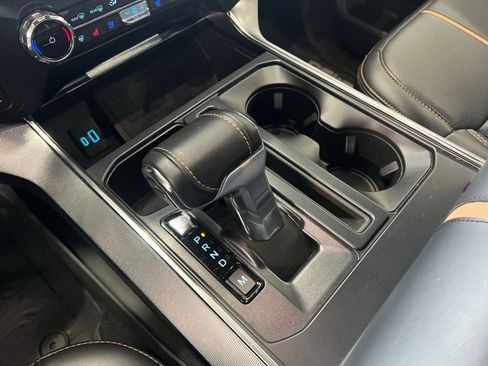 Used 2022 Ford F150 Platinum image 15