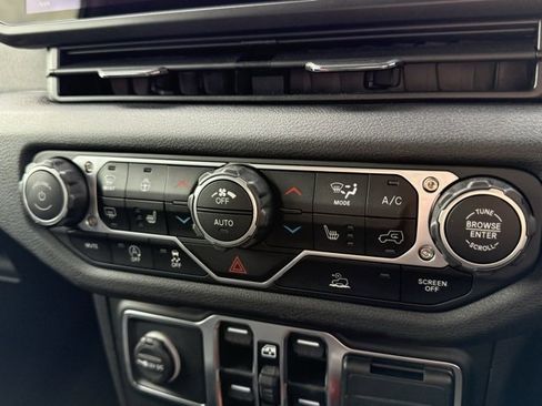 New 2025 Jeep Wrangler Unlimited Sport w/ Convenience Group image 16