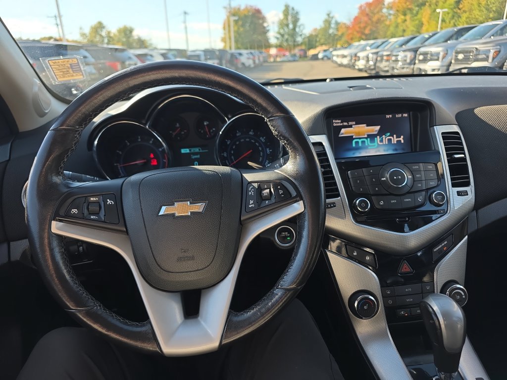 Used 2014 Chevrolet Cruze LTZ FWD image 23
