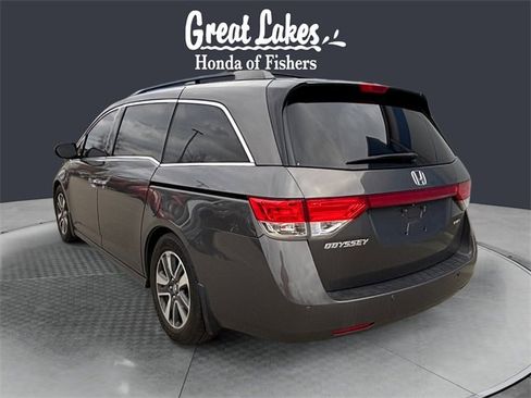 Used 2014 Honda Odyssey Touring Elite image 3