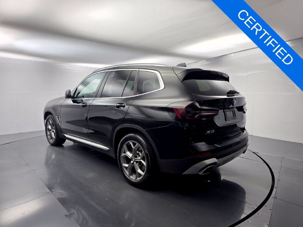 Certified 2024 BMW X3 xDrive30i w/ Convenience Package AWD/4WD image 4