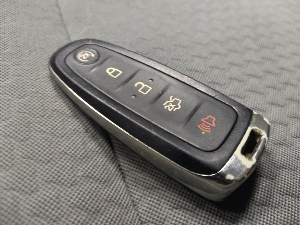 Used 2019 Ford Escape SE FWD image 32
