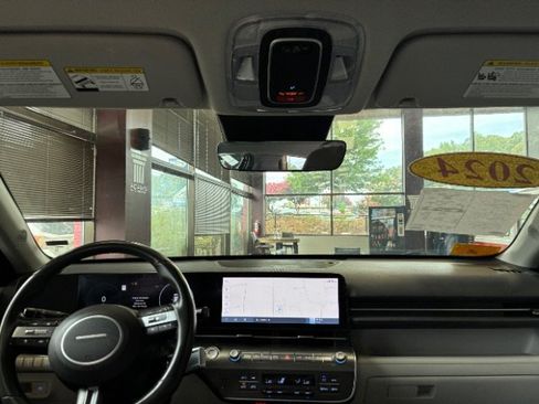 Used 2024 Hyundai Kona SEL w/ Convenience Package FWD image 30