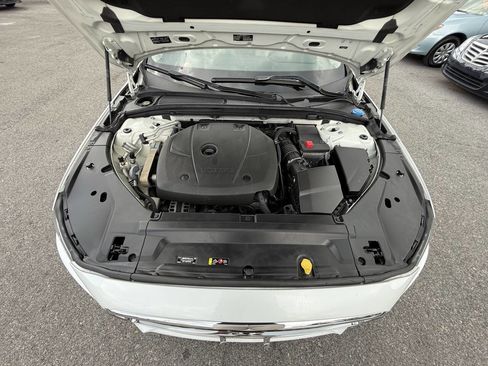 Used 2017 Volvo S90 T6 Momentum w/ Vision Package image 28