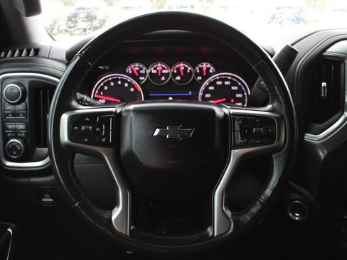 Used 2020 Chevrolet Silverado 1500 RST image 10