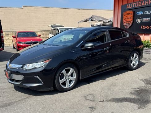 Used 2018 Chevrolet Volt LT FWD image 9