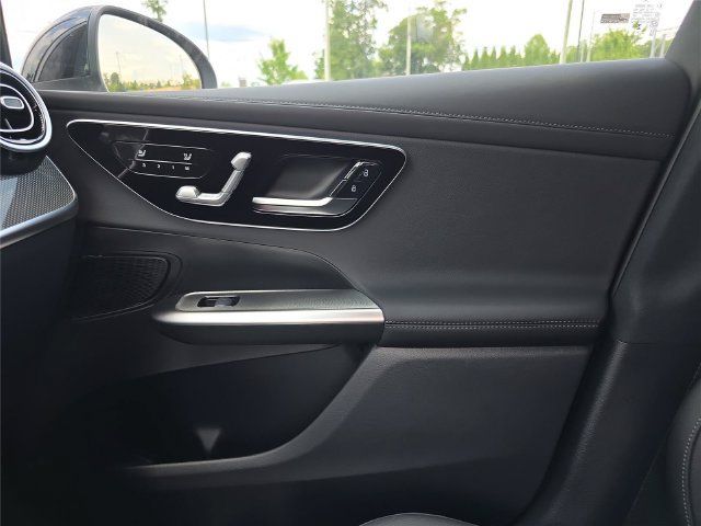 New 2026 Mercedes-Benz GLC 300 4MATIC image 24