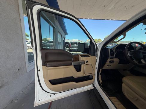 Used 2019 Ford F150 Lariat w/ Equipment Group 501A Mid AWD/4WD image 11