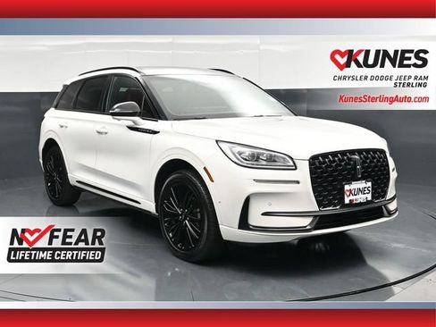Used 2023 Lincoln Corsair Reserve w/ Equipment Group 202A AWD/4WD image 1