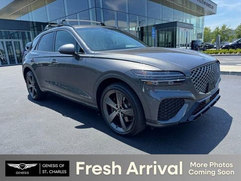 Used 2023 Genesis GV70 2.5T w/ Sport Prestige Package AWD/4WD image 1