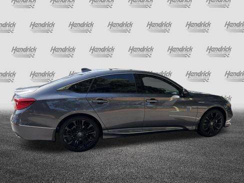 Used 2022 Honda Accord EX-L image 10