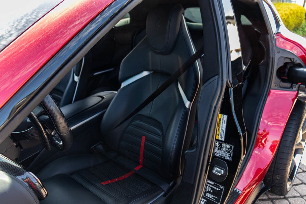 Used 2023 Ferrari Purosangue AWD/4WD image 6