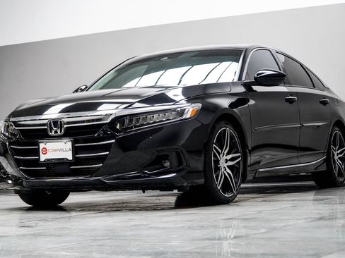 Used 2021 Honda Accord Touring image 8