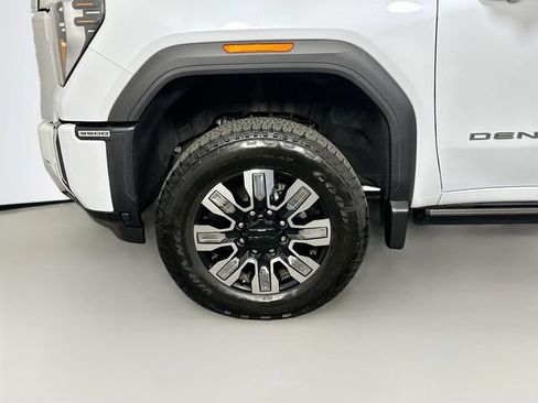 Used 2026 GMC Sierra 3500 Denali w/ Denali Reserve Package AWD/4WD image 38