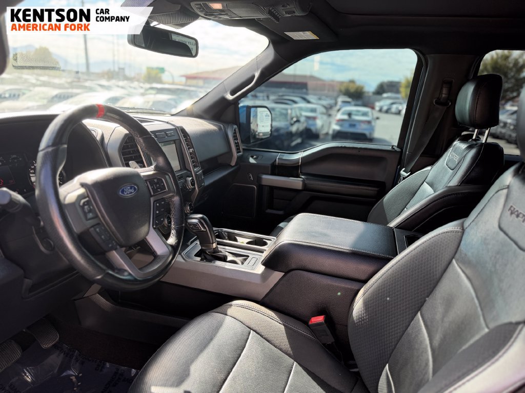 Used 2019 Ford F150 Raptor w/ Equipment Group 802A Luxury AWD/4WD image 32