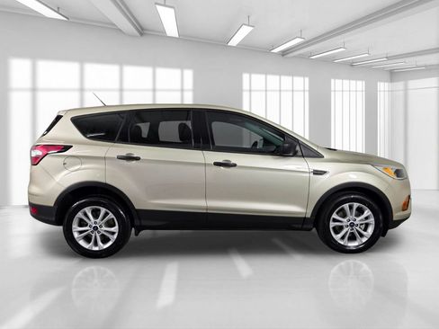 Used 2017 Ford Escape S FWD image 9