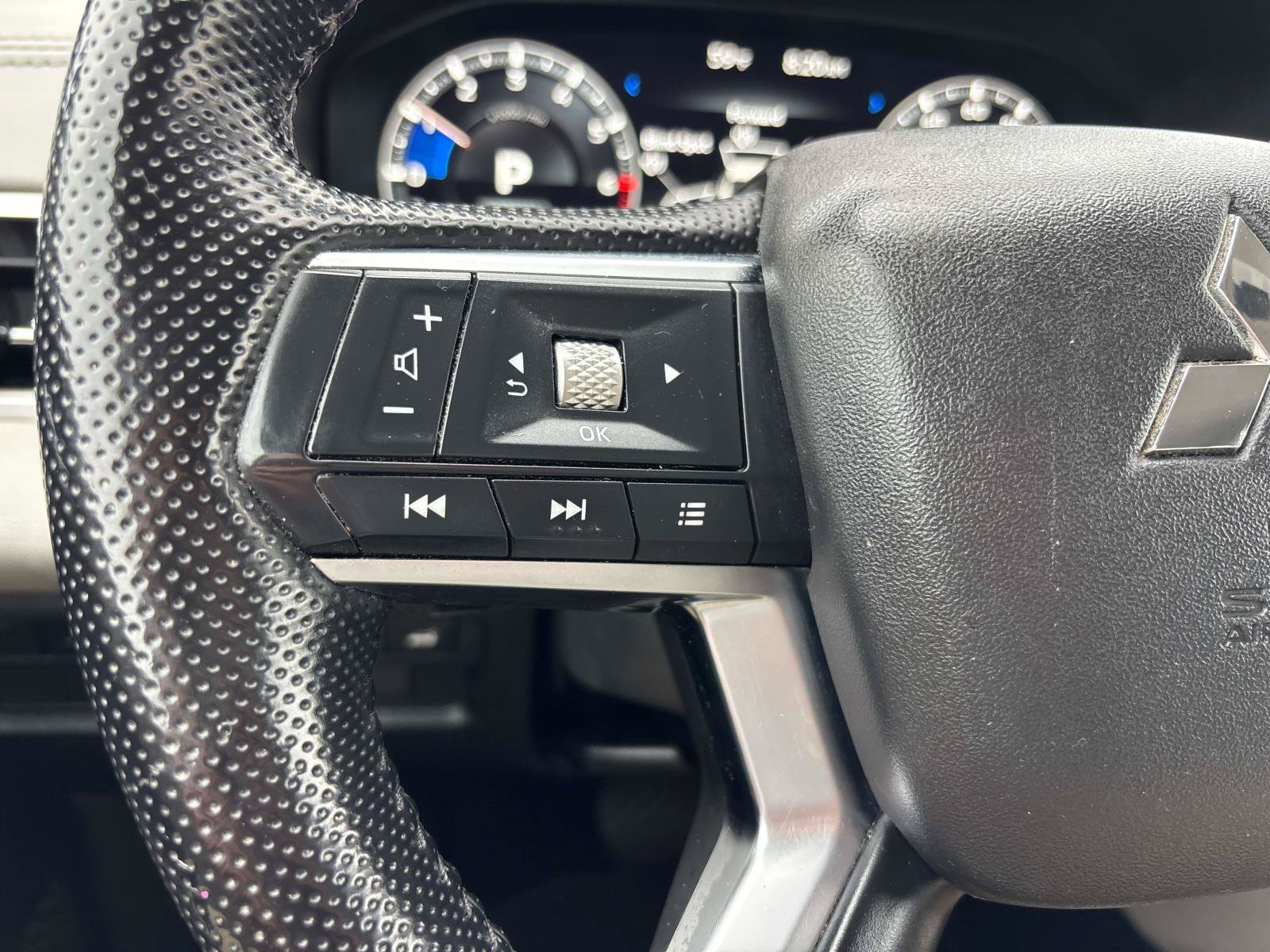 Used 2022 Mitsubishi Outlander SEL AWD/4WD image 22