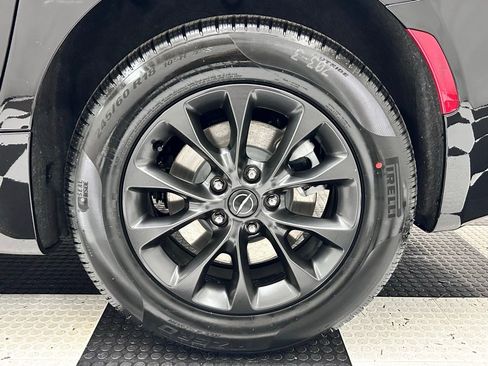 New 2026 Chrysler Pacifica Select AWD/4WD image 8