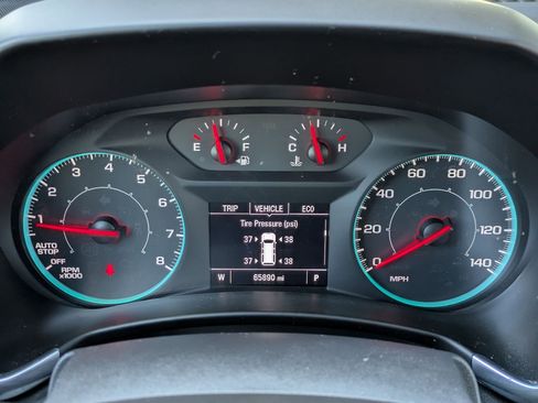 Used 2020 Chevrolet Equinox LS FWD image 17