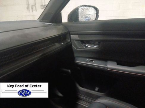 Used 2025 Honda CR-V Sport-L image 32