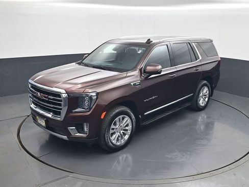 Used 2023 GMC Yukon SLT w/ SLT Luxury Package AWD/4WD image 14