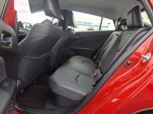 Used 2020 Toyota Prius Prime Limited w/ Carpet Mat Package FWD image 10