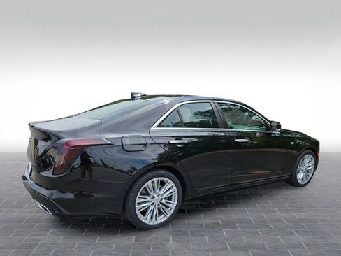 Used 2021 Cadillac CT4 Premium Luxury RWD image 5