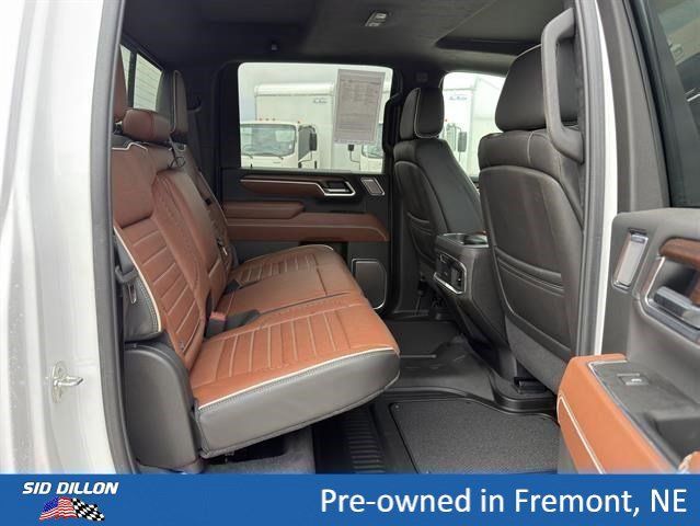 Certified 2025 GMC Sierra 3500 Denali Ultimate AWD/4WD image 21