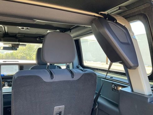 New 2025 Ford Bronco 2-Door w/ Sasquatch Package image 24