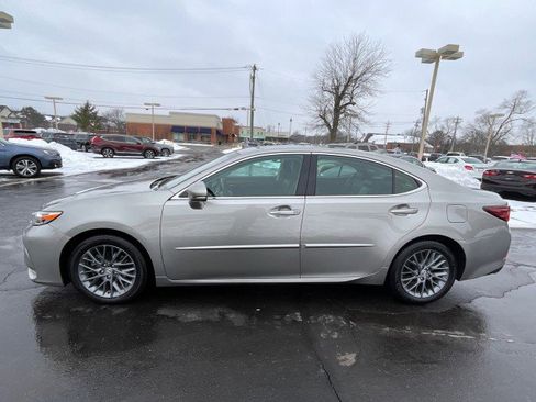 Used 2018 Lexus ES 350 ES 350 w/ Premier Package image 4