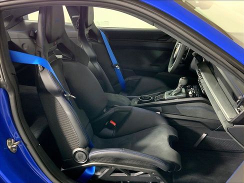 Used 2026 Porsche 911 GT3 RWD image 17