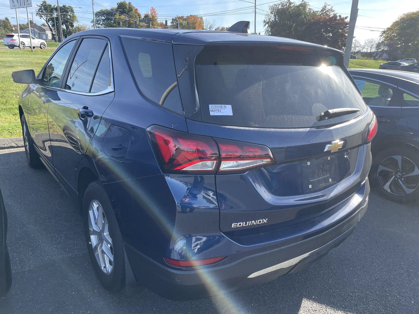 Used 2022 Chevrolet Equinox LT AWD/4WD image 4