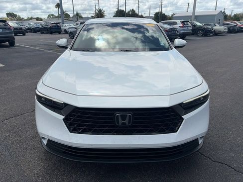 Used 2023 Honda Accord EX image 2