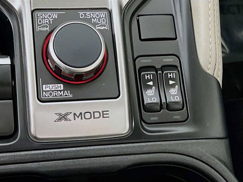 Used 2023 Subaru Forester Limited image 21