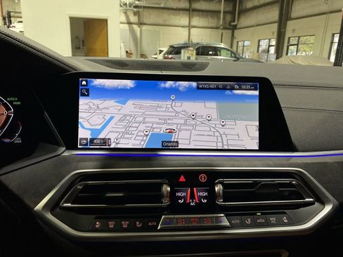 Used 2022 BMW X5 sDrive40i w/ M Sport Package image 7