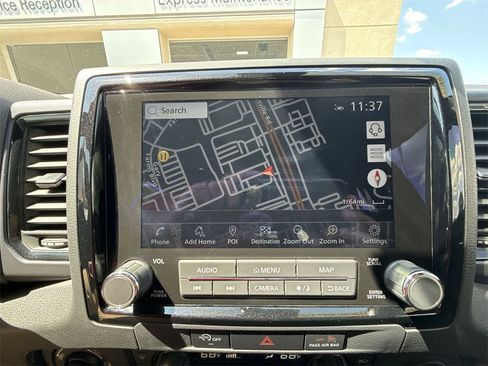 Used 2024 Nissan Frontier PRO-4X w/ Technology Package image 18